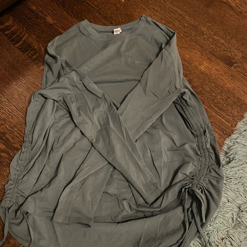 Lululemon shirt long sleeve with ties